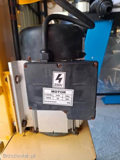 Łuparka hydrauliczna pionowa 6Ton.