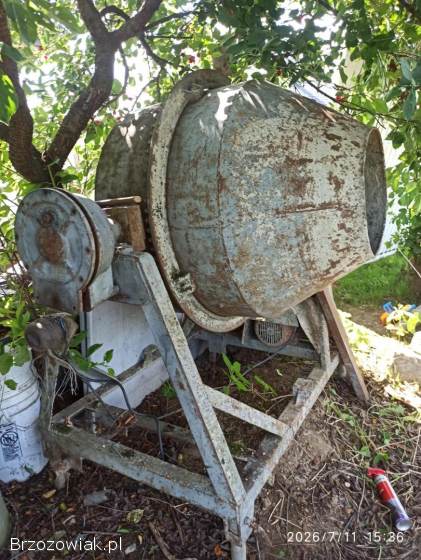 Betoniarka 250 l