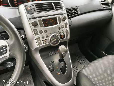 Toyota Verso Automat!   2011
