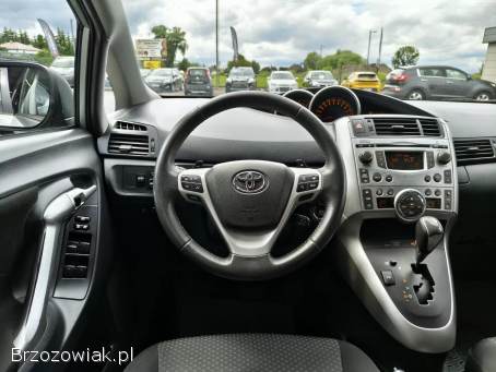 Toyota Verso Automat!   2011