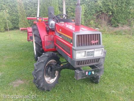 Ciągnik 4x4 yanmar 24km kabina