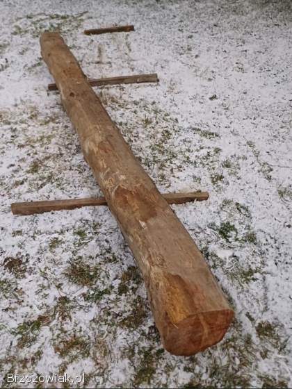 Belki drewniane z rozbiórki 100 letniej stodoły.
