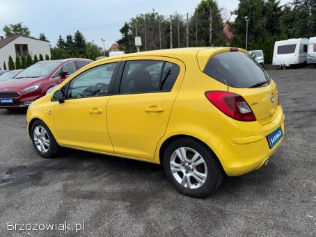 Opel Corsa 1.  2i16v EcoFLEX  2011