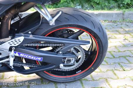 Yamaha R1 RN12 2004