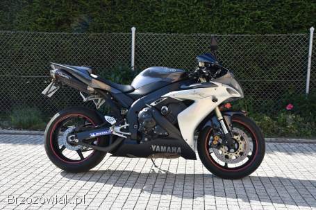 Yamaha R1 RN12 2004