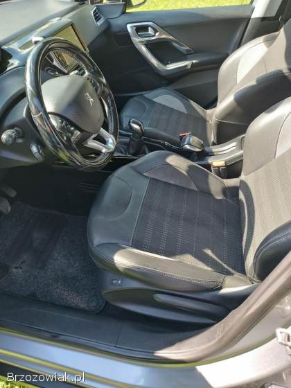 Peugeot 2008 Crossover  2017
