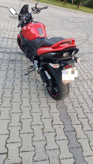 Suzuki GSR 2009