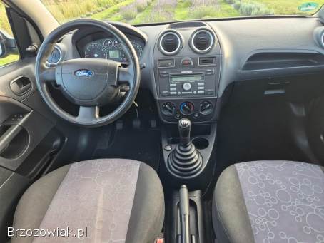 Ford Fiesta MK6 1.  3 Benzyna 2006