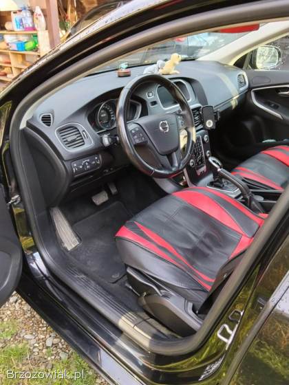 Volvo V40 D2 2017