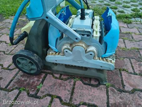Dolphin Supreme M5 -  odkurzacz do basenu,