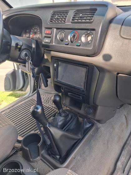Nissan Xterra Suw 2001