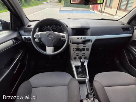 Opel Astra LIFT 2008