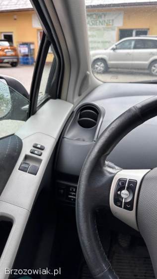 Toyota Yaris 2 2006