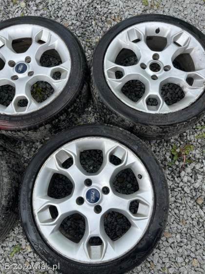 Felgi 4x 108 63,  4mm Ford Fiesta ST 17 z oponami 205/45/17