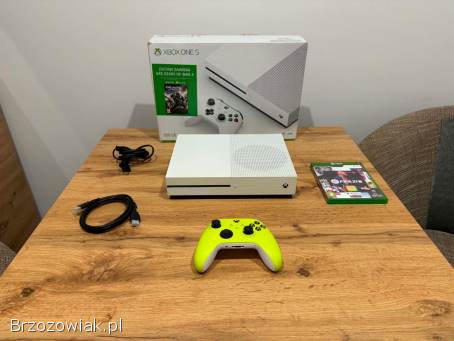 Okazja!  Xbox one S 500GB + pad i sporo gier!  Super Stan!  Gwarancja!