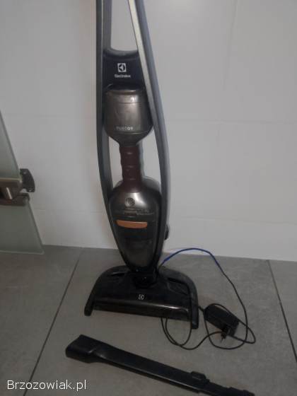 Odkurzacz ręczny electrolux
