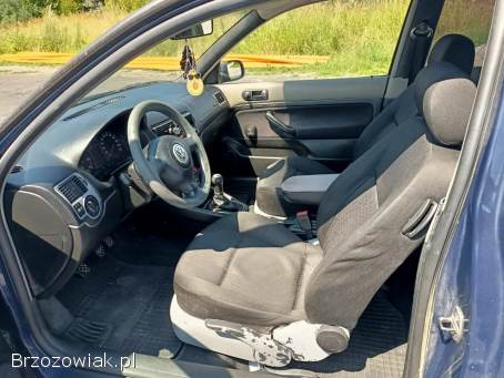 Volkswagen Golf 1.  4 02r 2002