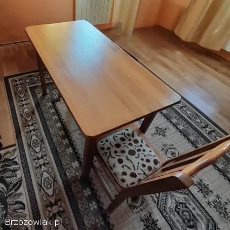 Stół kuchenny i 3 krzesła (cena za komplet)