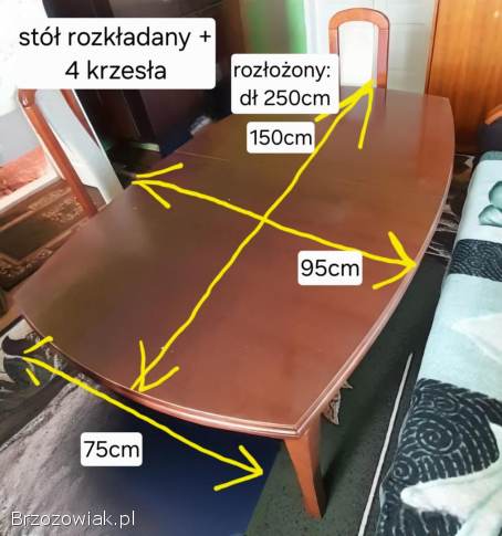Stół rozkładany z 4 krzesłami (cena za komplet)