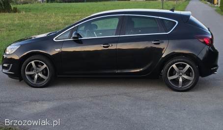 Opel Astra Cosmo 1.  4 turbo  2014