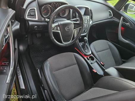 Opel Astra Cosmo 1.  4 turbo  2014