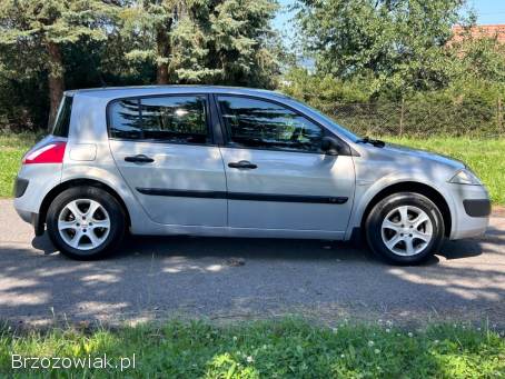 Renault Megane Polski Salon 2004