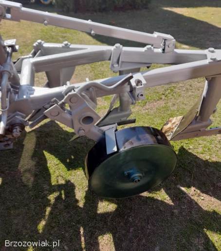 Pług grudziądz 3 skibowy