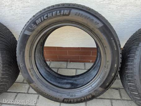 Opony wielosezonowe Michelin CrossClimate 2 235/55 R17