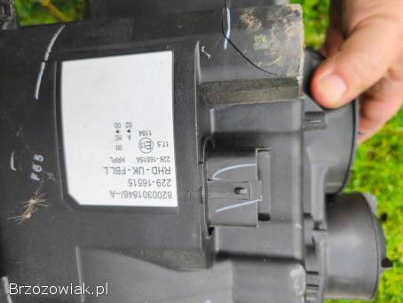 Sprzedam reflektor przedni do renault Modus