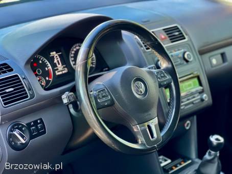 Volkswagen Touran 2011