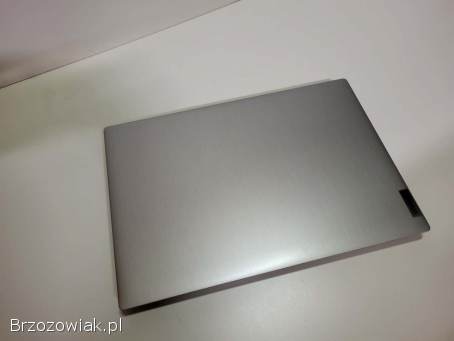 Laptop Lenovo Ideapad 3 (jak nowy)
