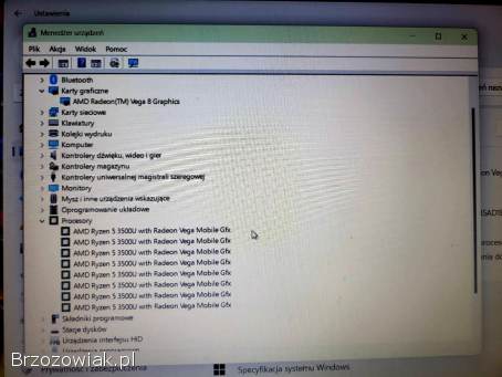 Laptop Lenovo Ideapad 3 (jak nowy)